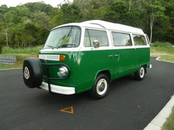 1976 Volkswagen Kombi 