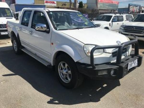 2010 Great Wall V240 DUAL CAB 4x4 White 5 Speed Manual