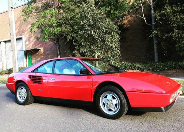 1987 Ferrari Mondial 
