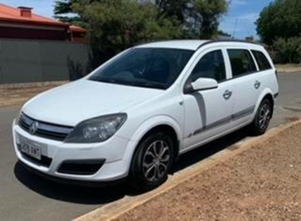 2006 Holden Astra AH MY06 CDX White 4 Speed Automatic