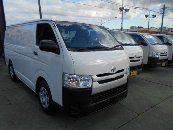 2017 TOYOTA HIACE LWB KDH201R MY16