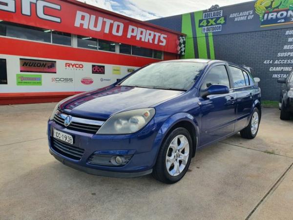 2005 Holden Astra AH MY05 CDXi Blue 5 Speed Manual