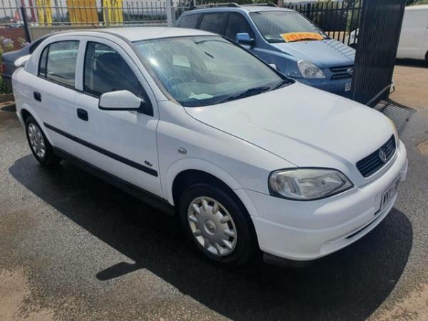 2003 Holden Astra TS MY03 CD White 4 Speed Automatic