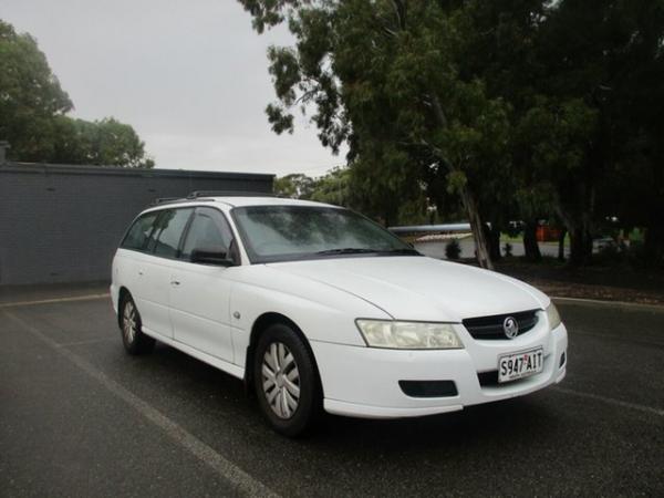 2007 Holden Commodore VZ VE Executive White 4 Speed Automatic