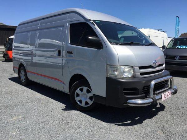 2009 TOYOTA HIACE SLWB