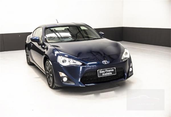 2012 TOYOTA 86 2D COUPE GT ZN6