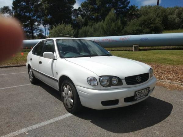 2000 Toyota Corolla AE112R Ascent White 5 Speed Manual