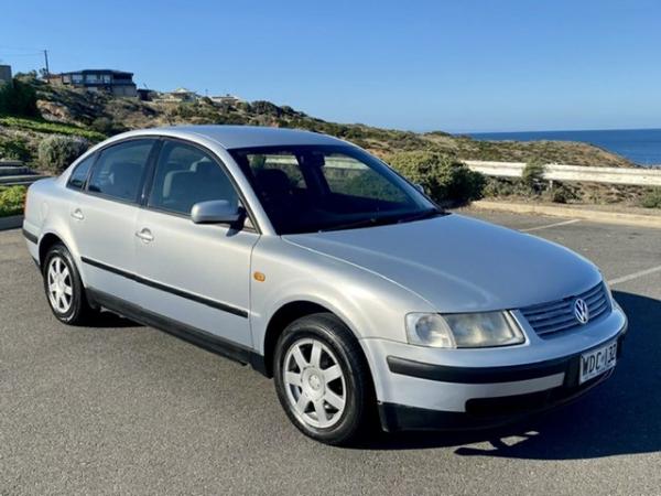 1998 Volkswagen Passat Silver 4 Speed Automatic
