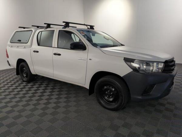 2018 Toyota Hilux GUN122R Workmate Double Cab 4x2 Glacier White 5 speed Manual