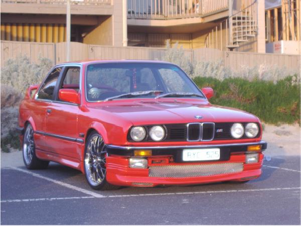1984 BMW e30 