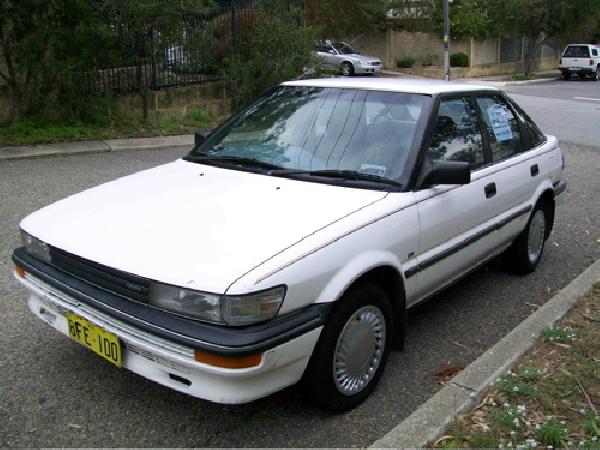 1991 Toyota Corolla Seca  SE