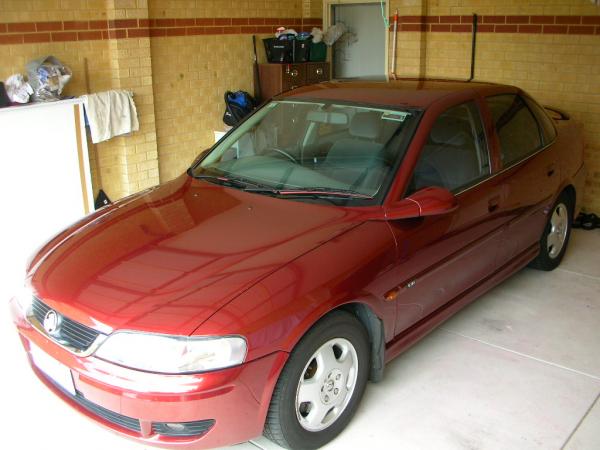 2002 Holden Vectra JS II CD