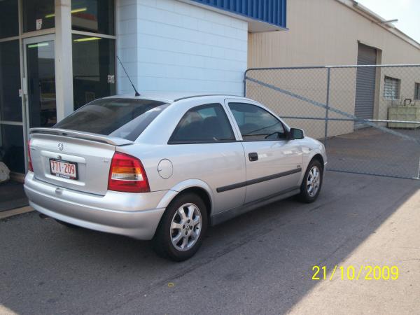 2003 Holden Astra SXi 