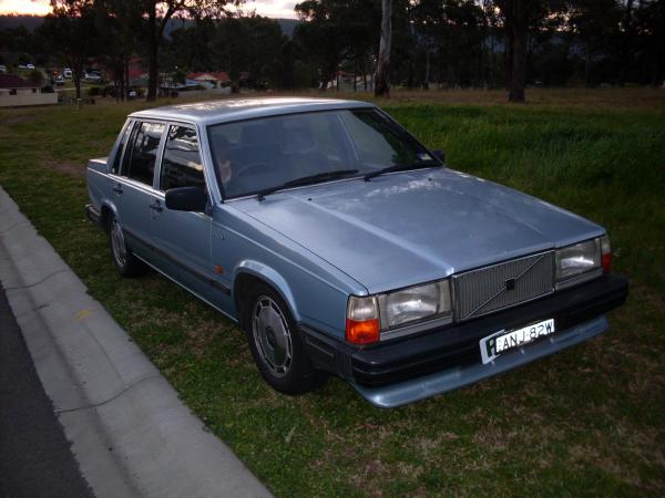 1989 Volvo 740  GLE