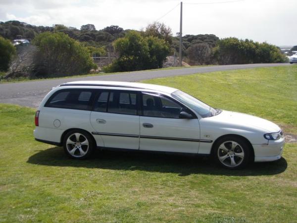 1997 Holden vt executive