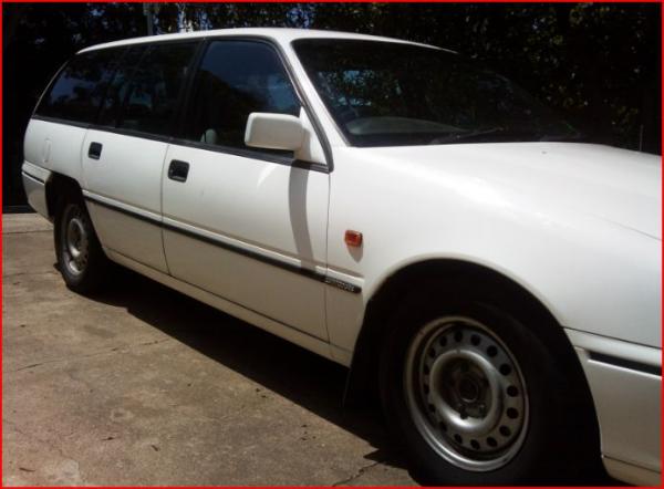 1994 Holden commodore vr wagon