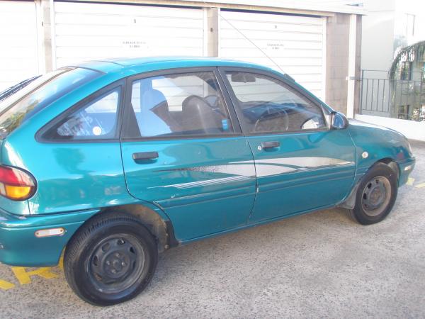 1994 Ford Festiva 