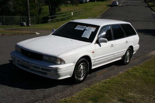 1992 Mitsubishi Verada 