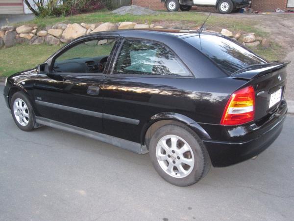 2004 Holden Astra SXI