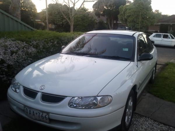 2000 Holden Commodore  VT, Olympic Edition
