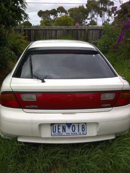 1995 Mazda astina  323