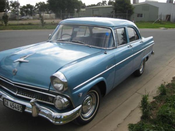 1956 Ford Customline 5.7