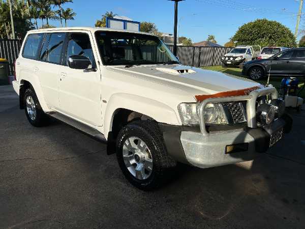 2005 Nissan Patrol ST-S