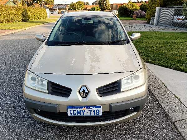 2008 Renault Megane II